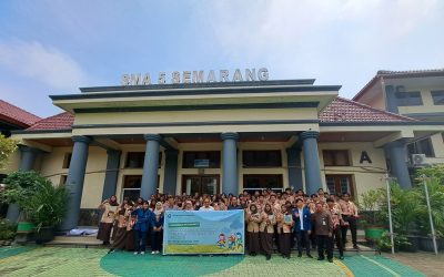 Dosen Laboratorium Geofisika UNDIP Pengabdian Masyarakat di SMA N 5 Semarang: Pelatihan Berbasis Aplikasi Windy Weather untuk Mitigasi Bencana Hidrometeorologi