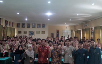 Interactive Simulation-Based Digital Physics Practicum Training: A Community Service Innovation by the UNDIP Physics Department at SMAN 9 Semarang