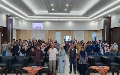 Kuliah Umum untuk Pengalaman Internasional di Departemen Fisika Undip