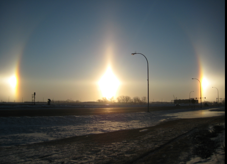 TWIN SUNS – Notes: Muhammad Nur